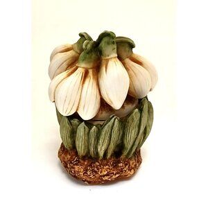 1997 Harmony Kingdom Garden Snowdrop Flower with Lord Byron Trinket Box